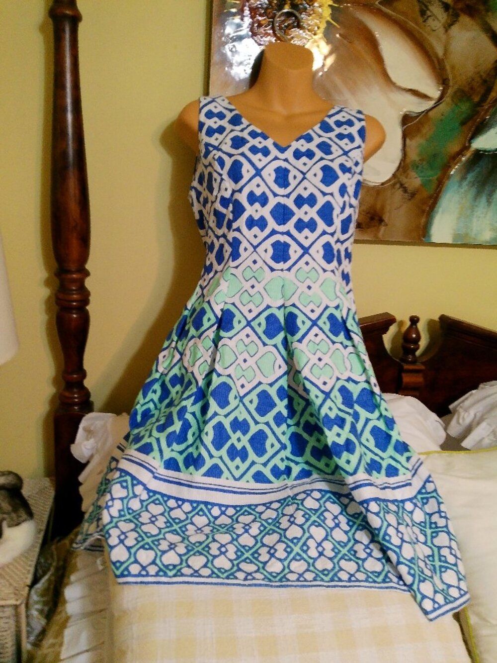 TAYLOR SWIFT SIZE 6 DRESS GREAT CONDITION BEAUTIFUL DRESS